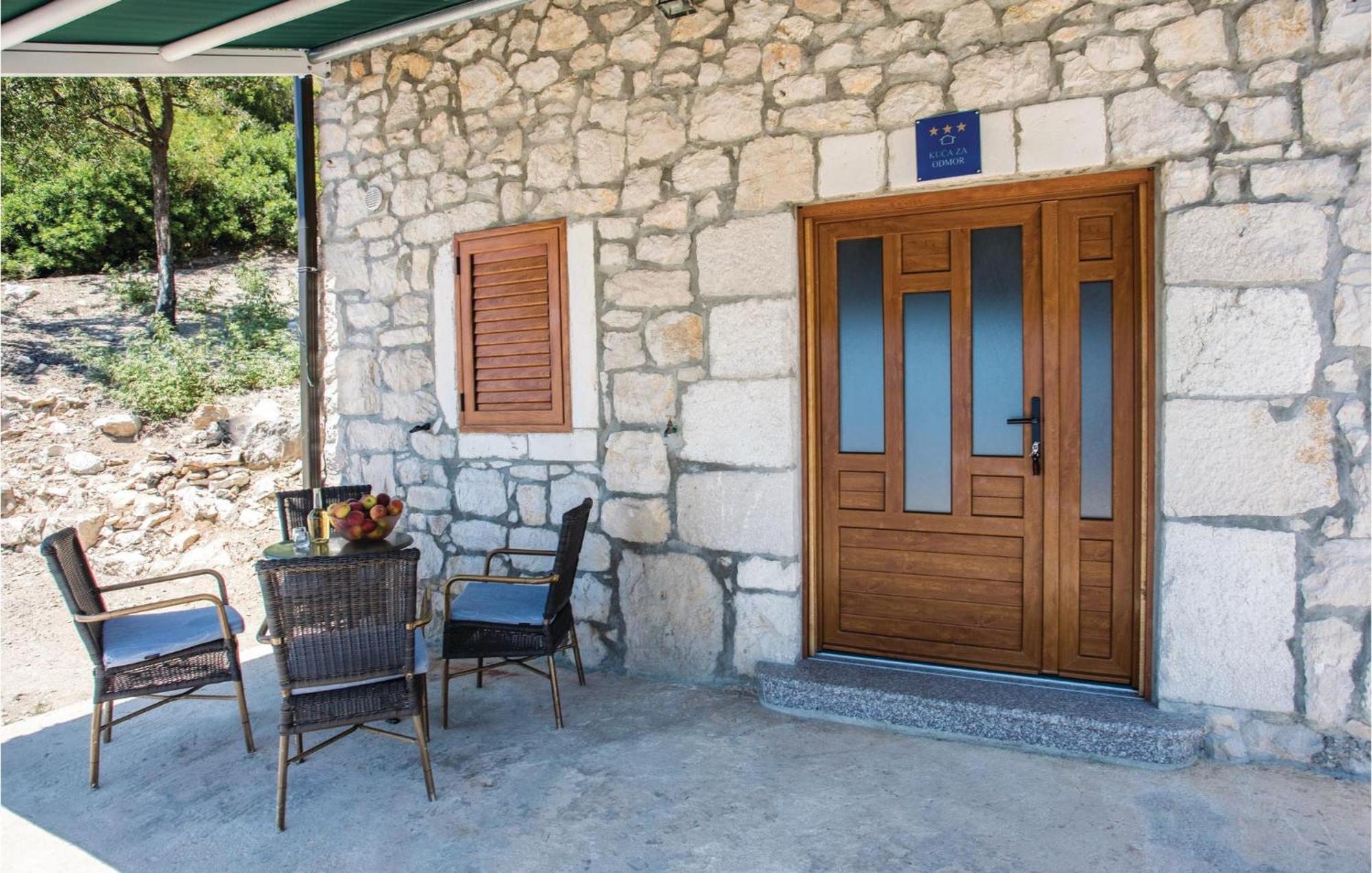 1 Bedroom Gorgeous Home In Slivno Klek Exterior photo
