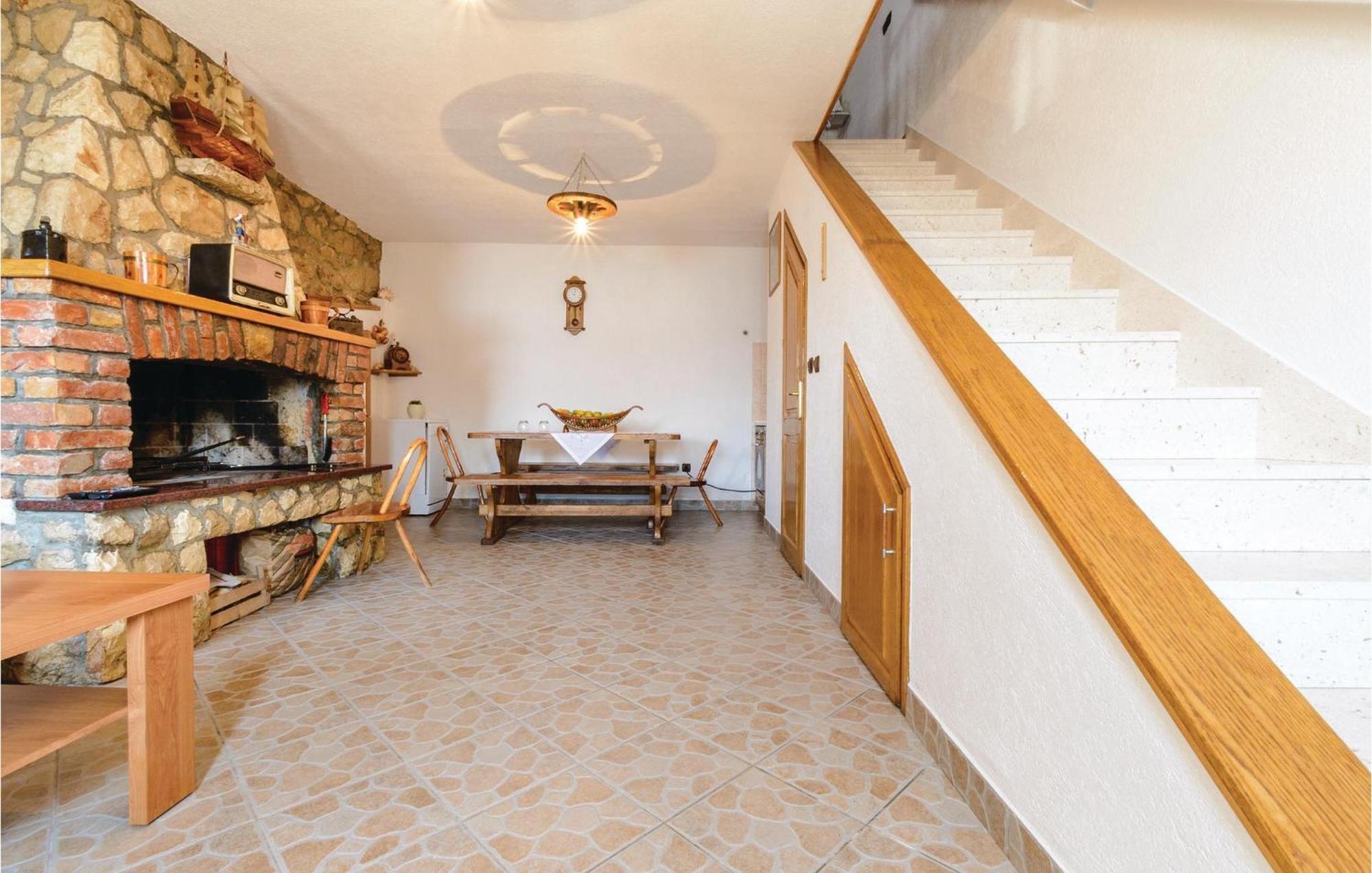 1 Bedroom Gorgeous Home In Slivno Klek Exterior photo